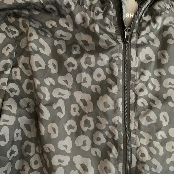 Joe Fresh Active Leopard Zip-Up Jacket - Picture 4 of 8